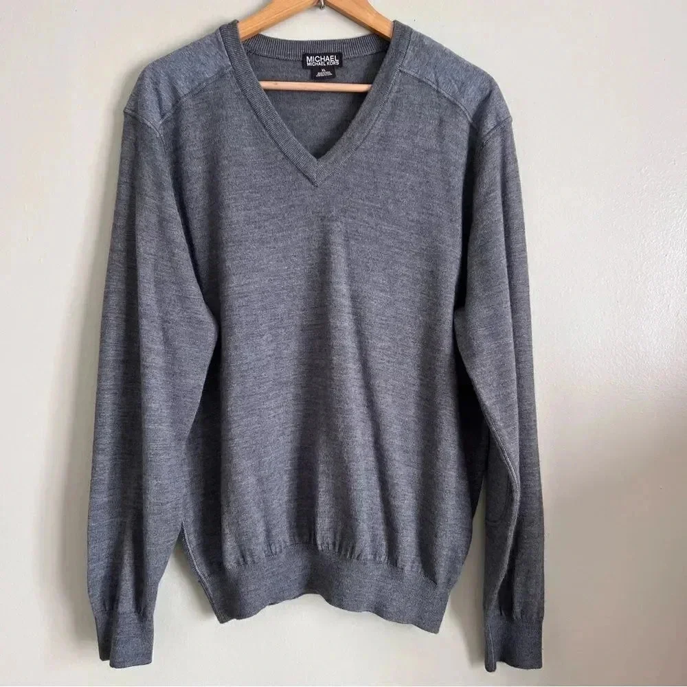 Michael Kors V-Neck Sweater Size XL